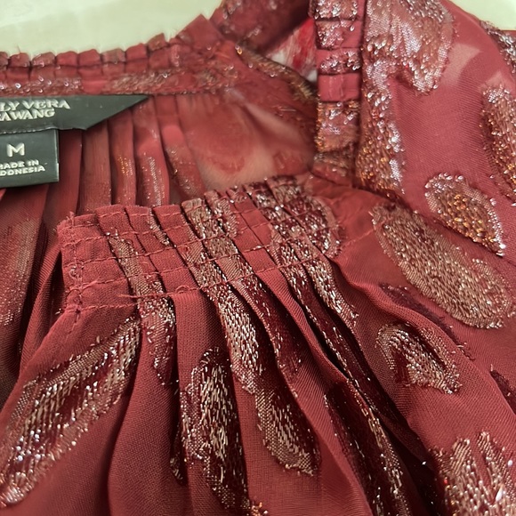 Simply Vera, Vera Wang Glitter sheer top - Picture 5 of 9